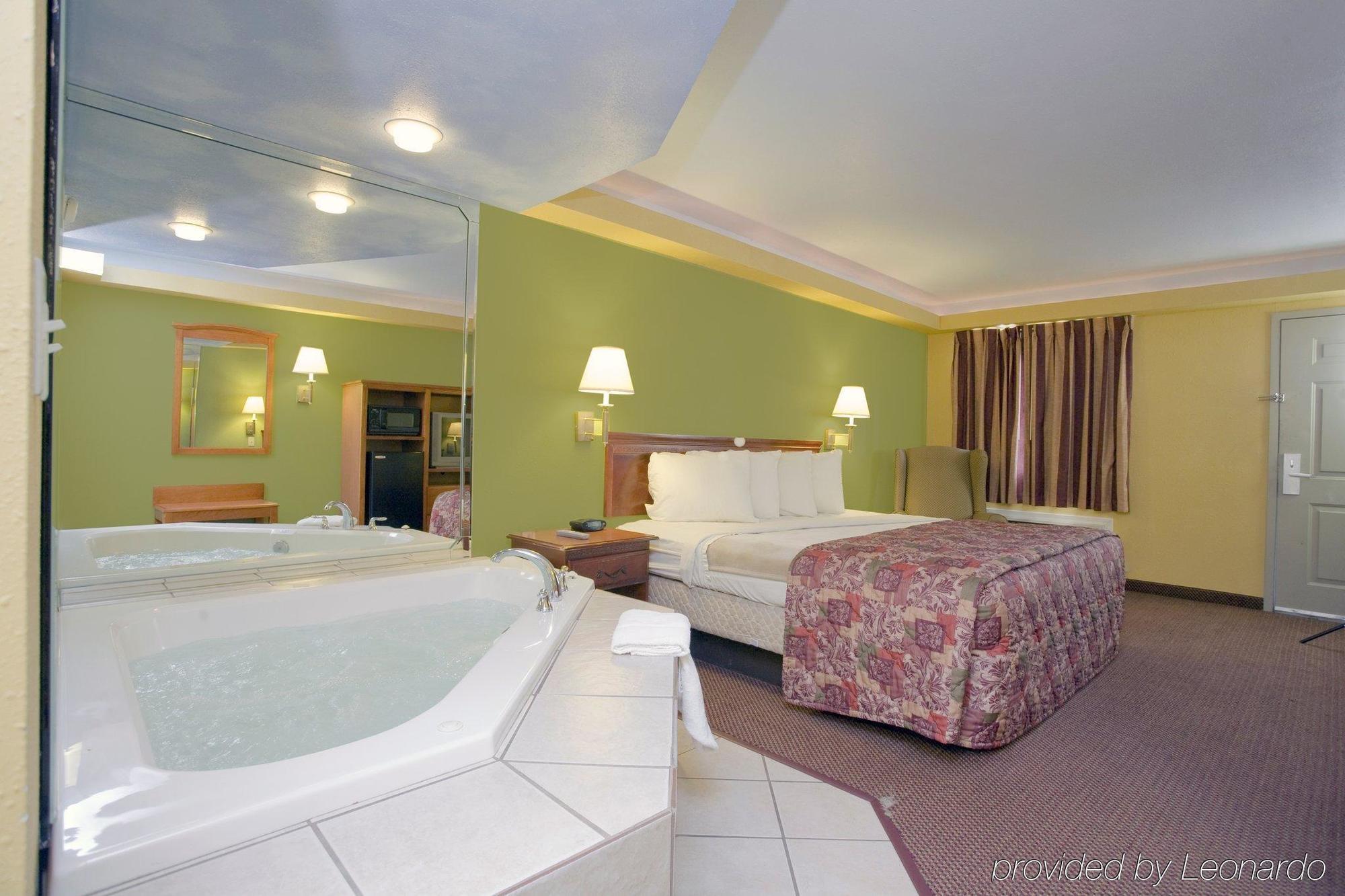 Americas Best Value Inn And Suites Little Rock Quarto foto