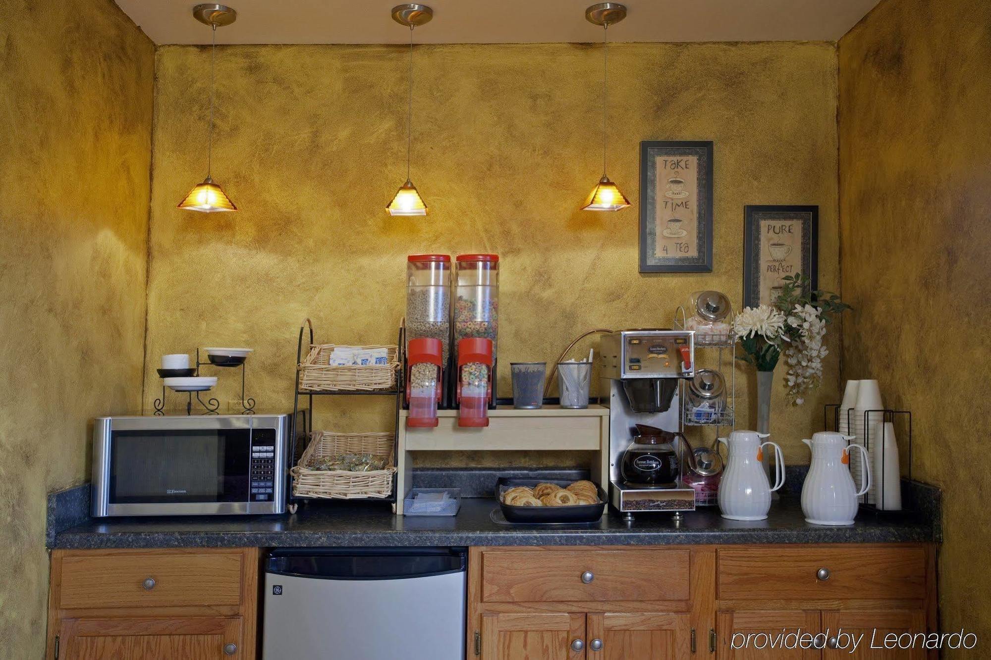 Americas Best Value Inn And Suites Little Rock Restaurante foto